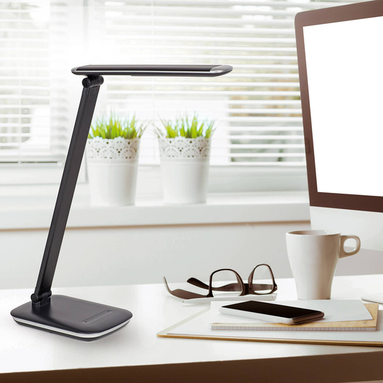 LED-bordslampa MAULjazzy, svart