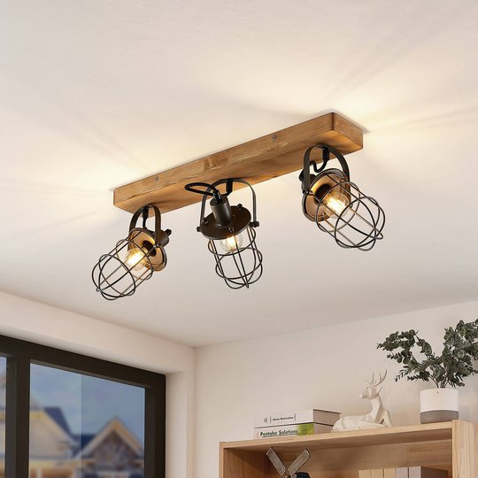 Lindby Serima vägglampa med tre burskärmar