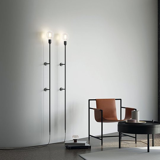 Modo Luce Geco vägglampa 155 cm svart med kontakt