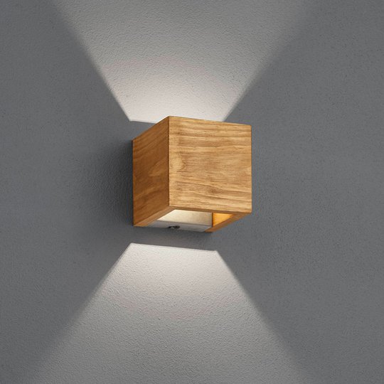 LED-vägglampa Brad av trä, up/down, 11 x 11 cm