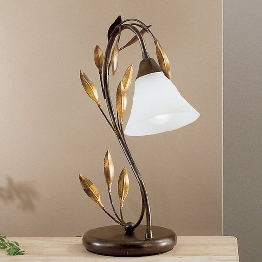 Svängd bordslampa CAMPANA