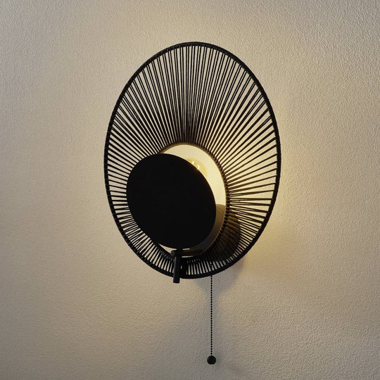 Forestier Oyster design-vägglampa, svart
