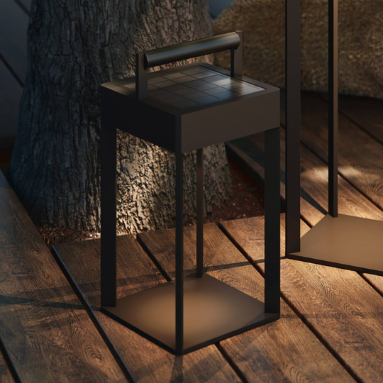 Astro Kuro 250 LED-solcellslampa, höjd 30 cm