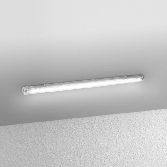 LEDVANCE Submarine våtrumslampa 150cm 1 x 19W