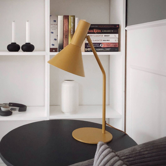 FRANDSEN Lyss bordslampa, mandel matt