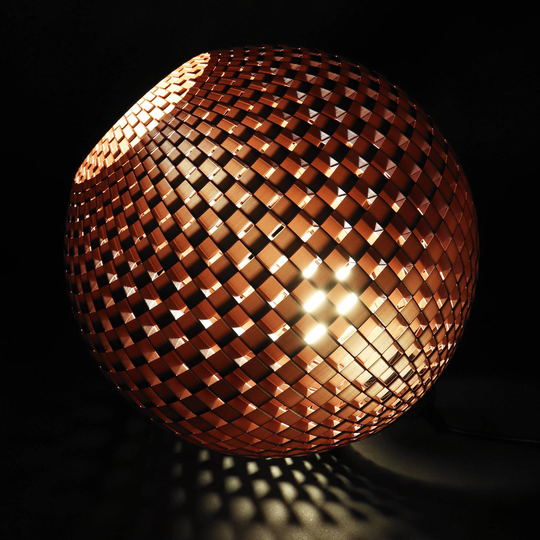 Bordslampa Flechtwerk, kula liggande, koppar
