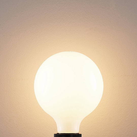 LED-lampa E27 8W 2 700 K G125 glob, dimbar, opal