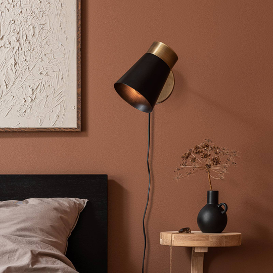 PR Home Luna vägglampa svart/mässing antik