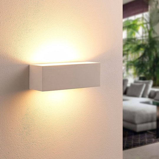 Kantig LED-vägglampa Tjada av gips