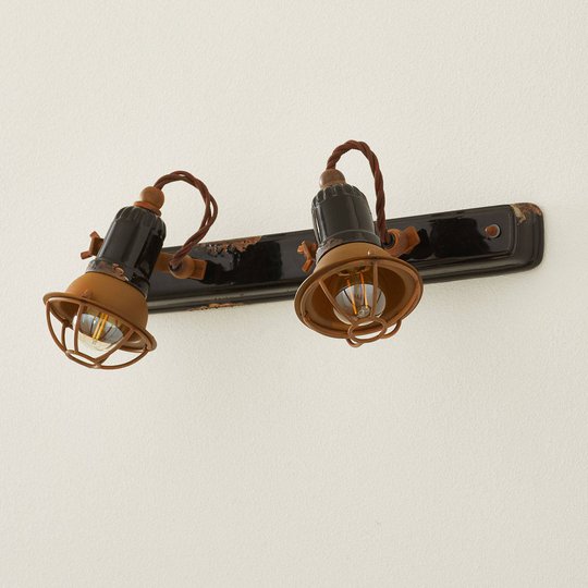 Vägglampa C1676/1 med korg, 2 lampor, svart