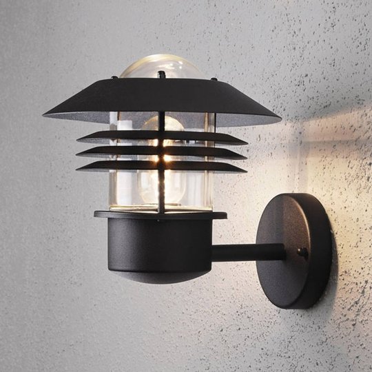 Utomhusvägglampa New Modena, lykta, E27, svart