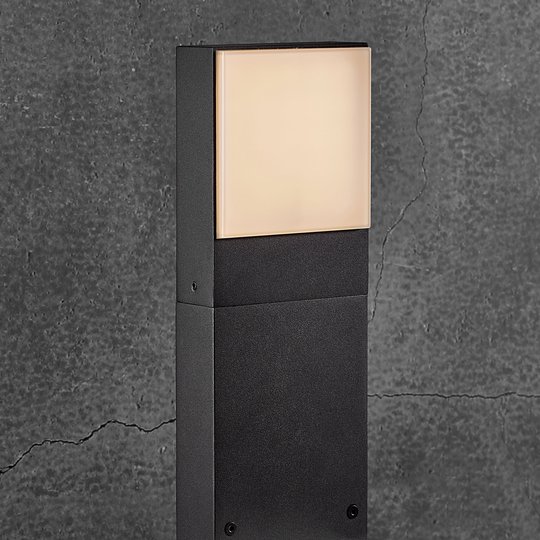 LED-marklykta Piana, höjd 30 cm