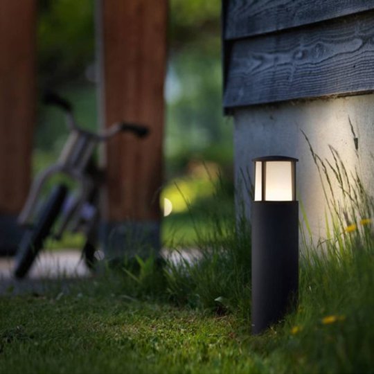 LED-sockellampa Stock i modern lyktdesign