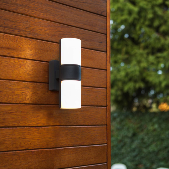 LED-utomhusvägglampa Cyra, 2 lampor matt