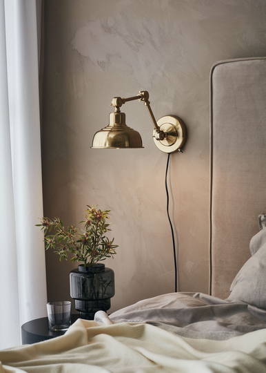 GRIMSTAD - Dark Brass Wall