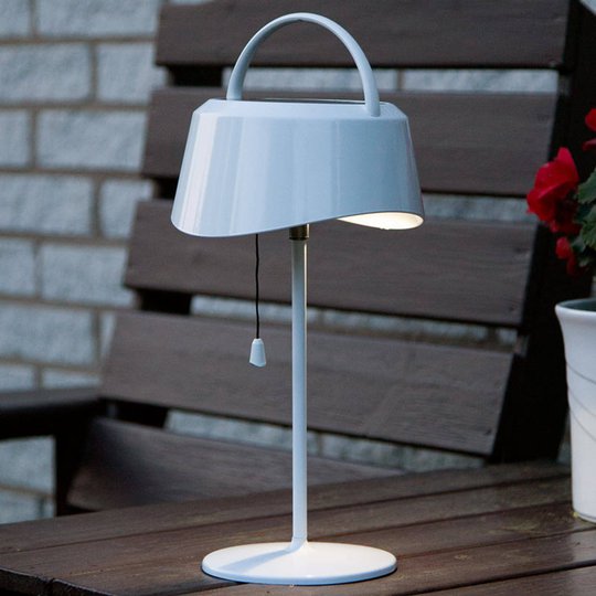 Solcellsdriven LED-bordslampa Cervia - lutbar