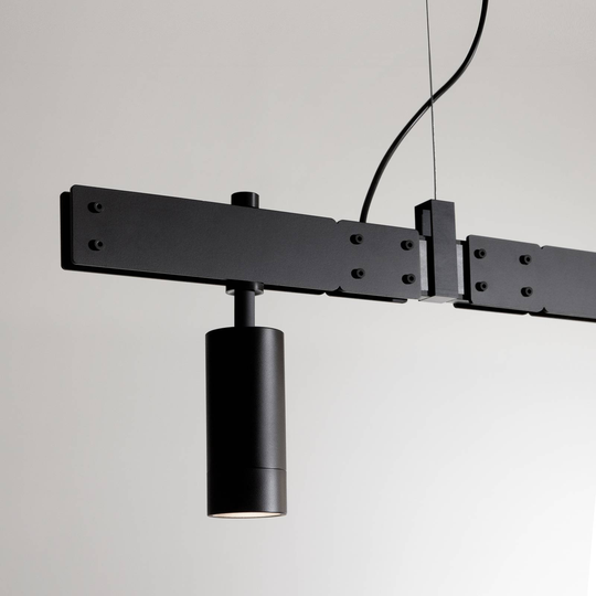 Karman Stant LED-hänglampa, svart balkar