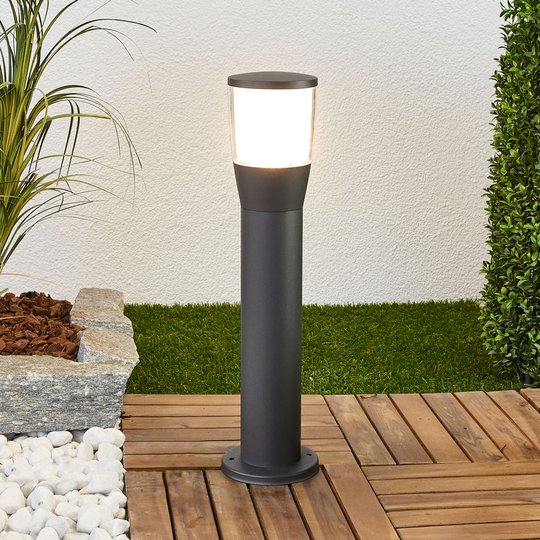 Melania – LED-marklykta i aluminium