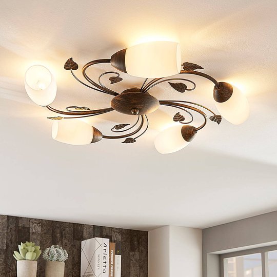 Stefania - elegant taklampa med LED-lampor