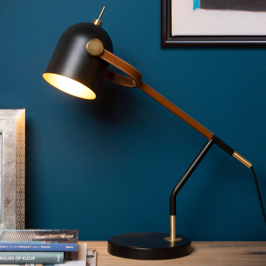 Skrivbordslampa Waylon i retrodesign