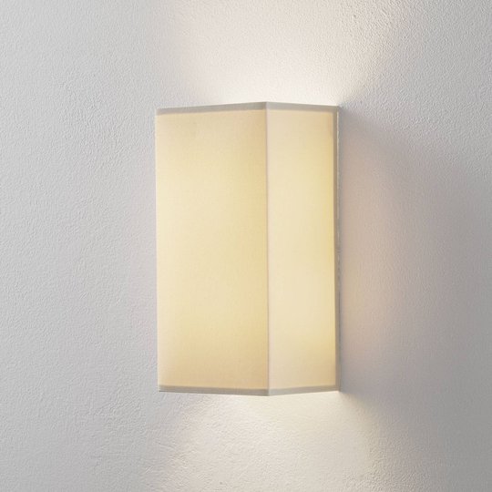Lucande Patrik vägglampa kantig höjd 30 cm creme