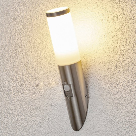 Vägglampa Kristof i rostfritt stål m rörelsesensor