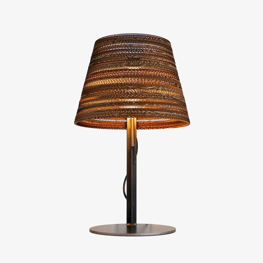Kartongtillverkad bordslampa Tilt, miljövänlig