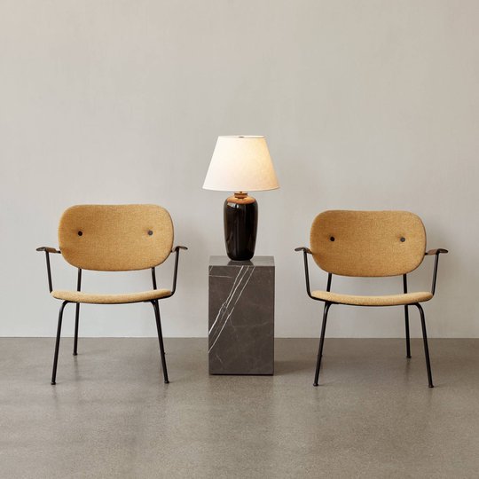 Menu Torso LED-bordslampa, svart/vit, 57 cm