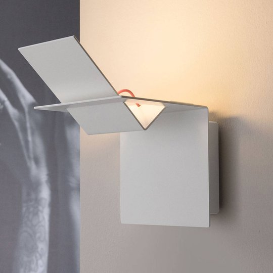 Karman Lamina - designer LED-vägglampa för inomhus