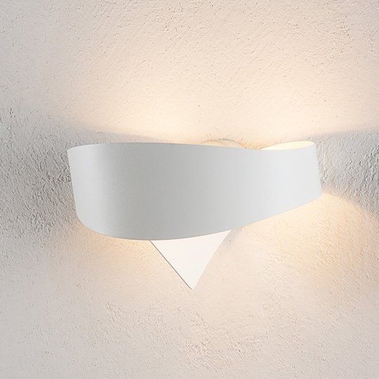 Vit designervägglampa Scudo