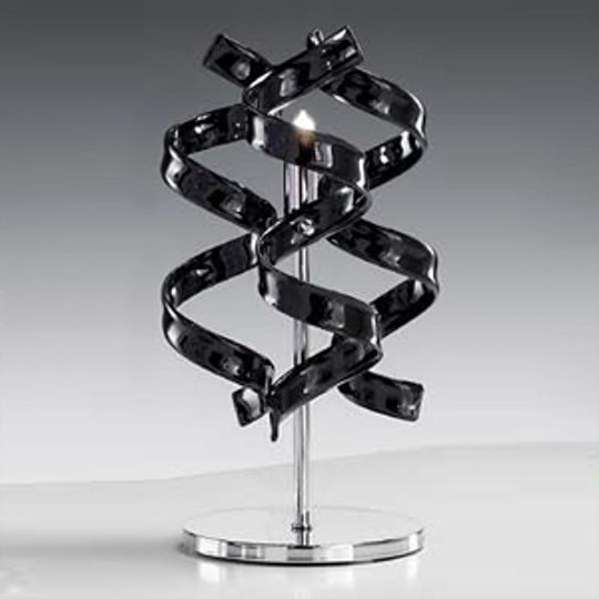 Aktuella bordslampa BLACK