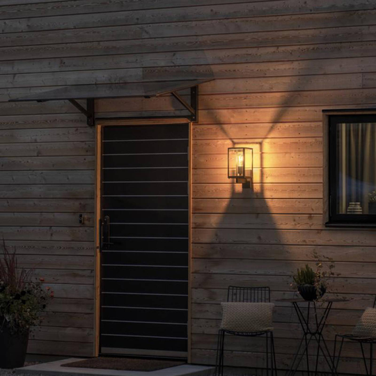 Utomhusvägglampa Carpi, svart, bredd 16,5 cm