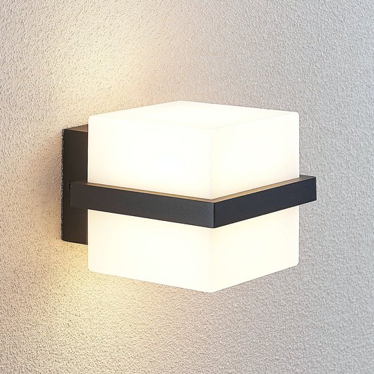 LED-utomhusvägglampa Auron, kubformad