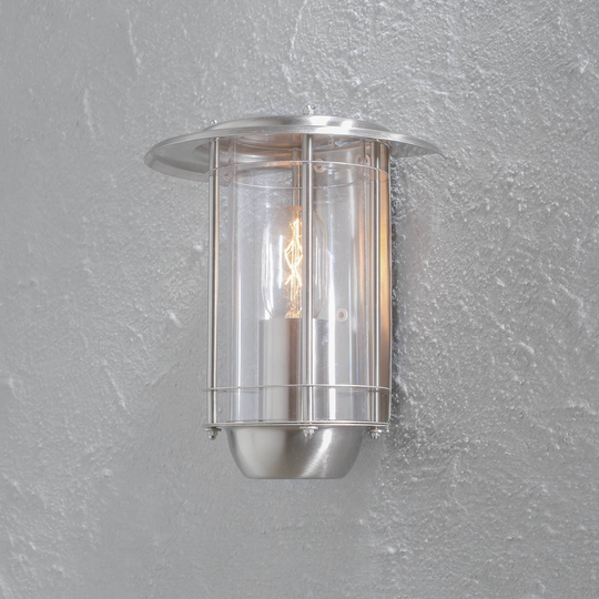 Utomhusvägglampa TRENTO, designad i rostfritt stål