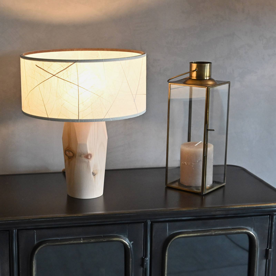 LeuchtNatur Pura LED-bordslampa, cembra/blad
