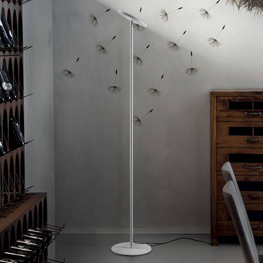 LED-golvlampa Joshua i vitt