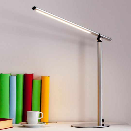 LED-bordslampa Kolja i silvergrått