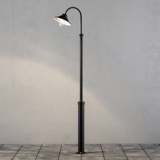 Handtillverkad LED-lyktstolpe Vega