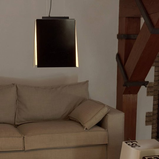 SLV Avento LED-hänglampa 30 i svart/guld