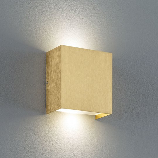 Lucande Mira vägglampa, matt mässing, 10 cm