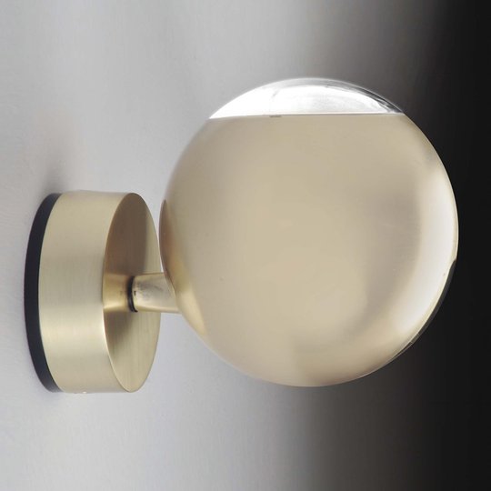 Milan Bo-La vägglampa, runt fäste, guld