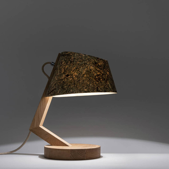 ALMUT 1411 bordslampa böjd Ø23 cm rent hö