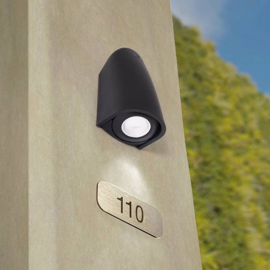 LED-vägglampa Mamete 3 000 K svart halbrund