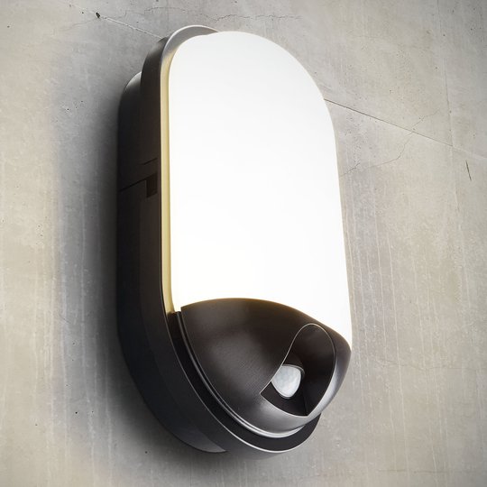 LED-utomhusvägglampa Toledo med rörelsesensor