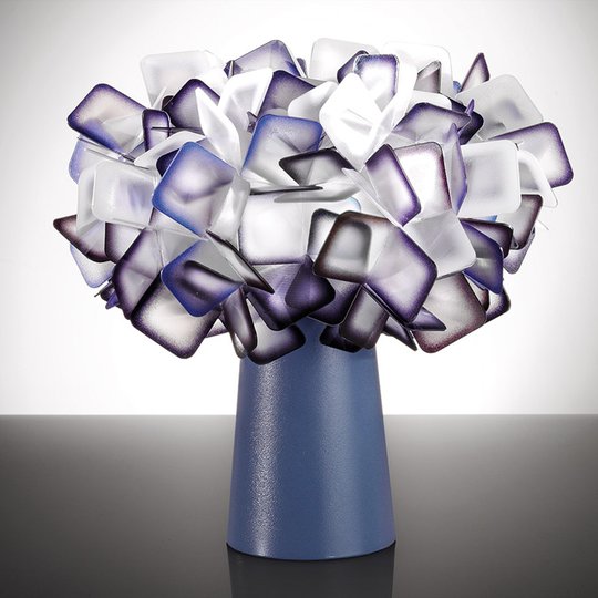 Extravagant bordslampa Clizia, plommon