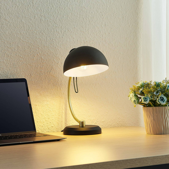 Lindby Taissia bordslampa, svart, mässing