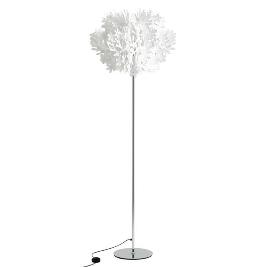 Govlampa Fiorella med blomsterdetaljer.