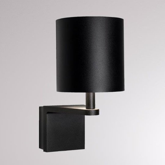 LOUM Waamp LED-vägglampa svart/guld