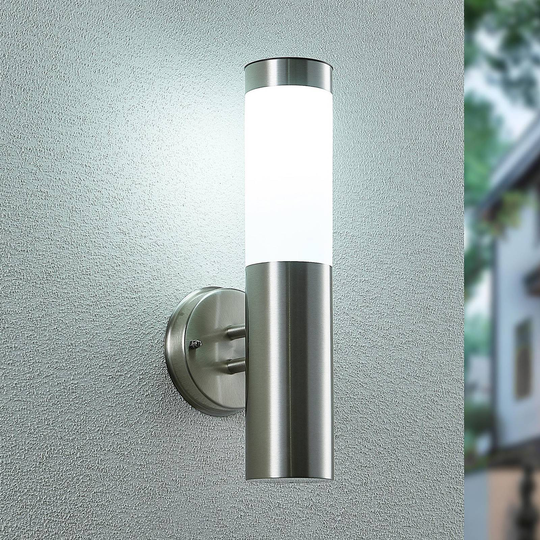 Lindby Sirita LED-solutomhusvägglampa, stål