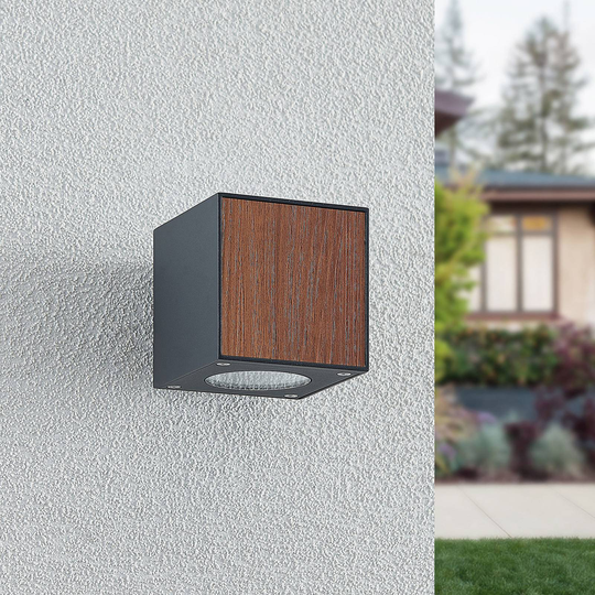 Lucande Cimala LED-vägglampa i kubform 11,5 cm
